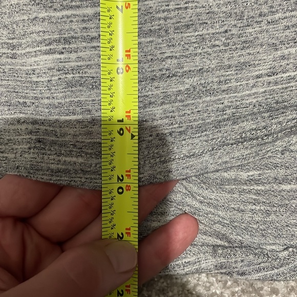 FOREVER 21 Grey blouse with leather trim and open back size SMALL - Picture 8 of 10